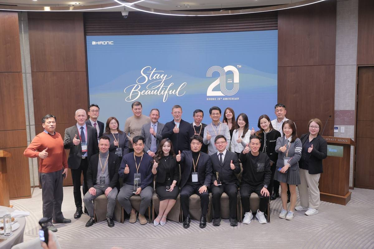 HIRONIC VVIP Partners Meeting 2026 — group photograph with international KOL speakers and partners